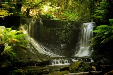 image Horseshoe Falls