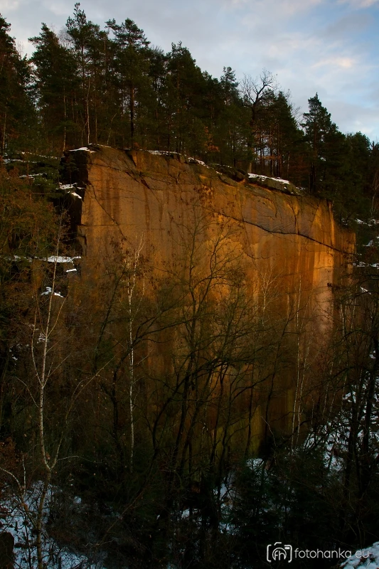 Starý lom